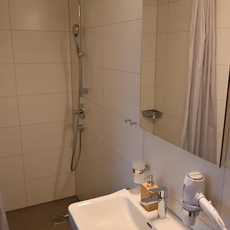 Inn Landguet Ried - Center For Mindful Living Koniz